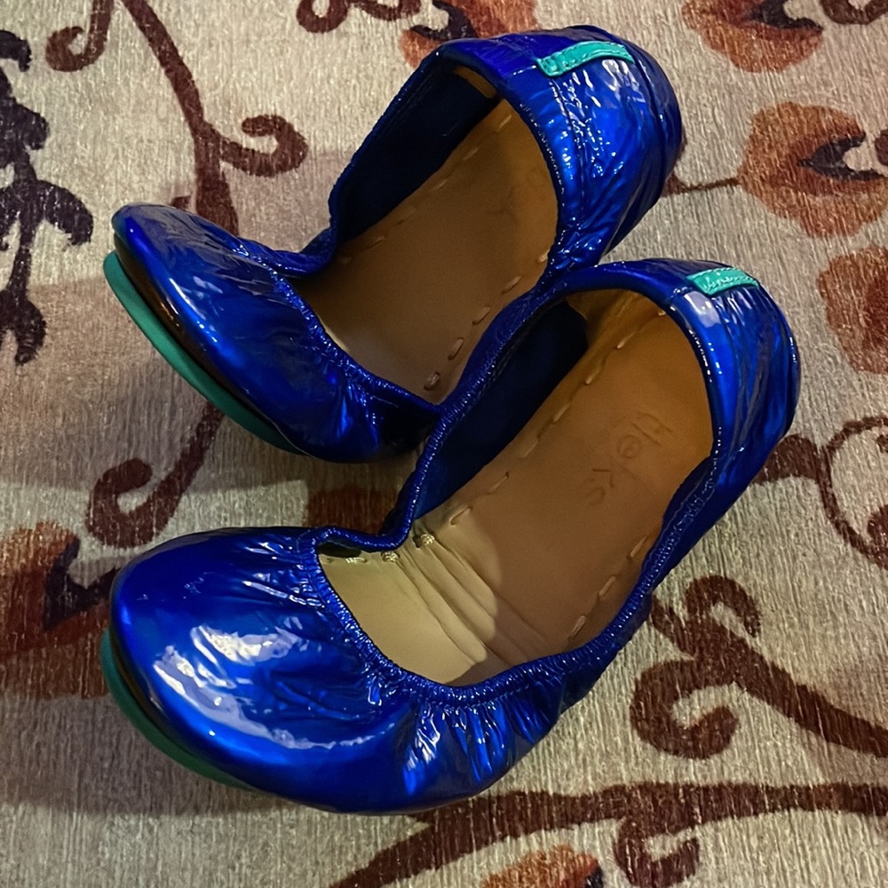 Tieks sapphire patent blue flats